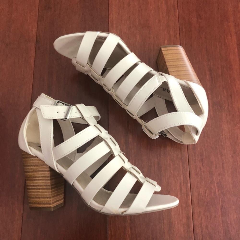 Off white caged sandals - Picture 2 of 7